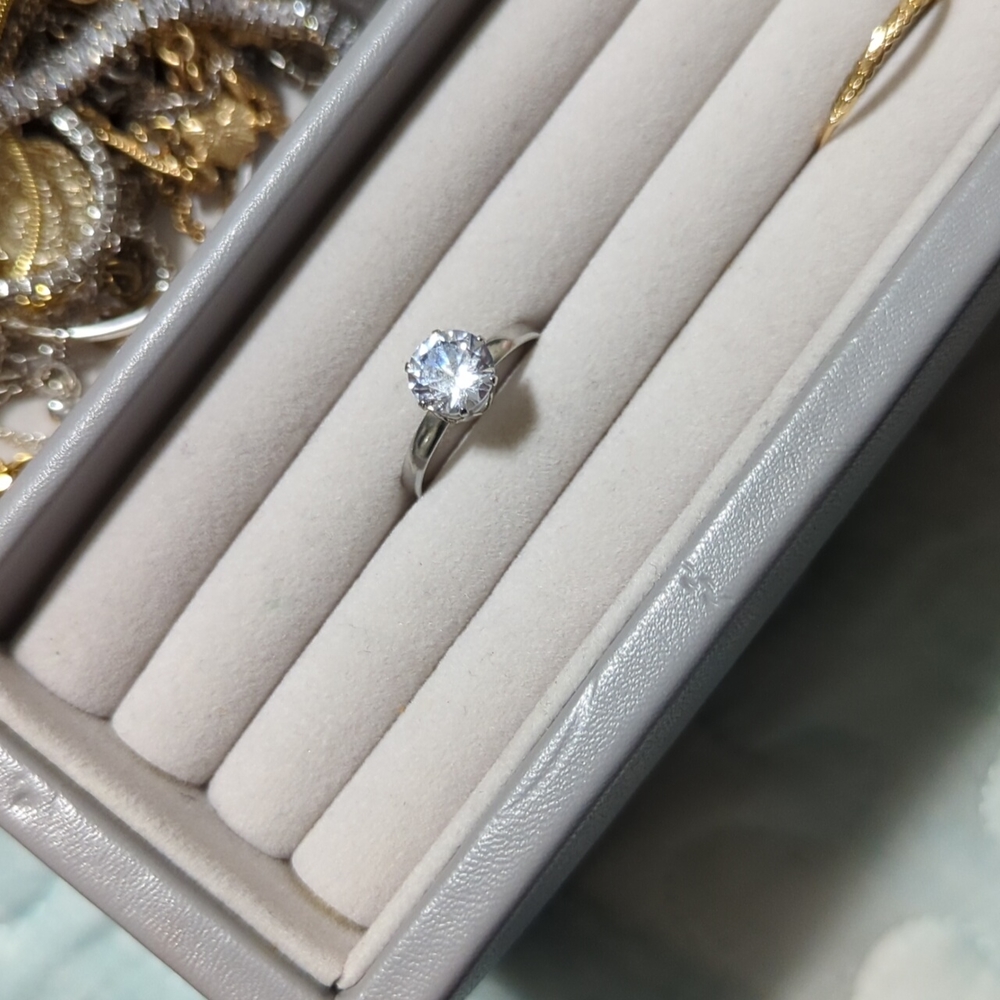 Silver ring!